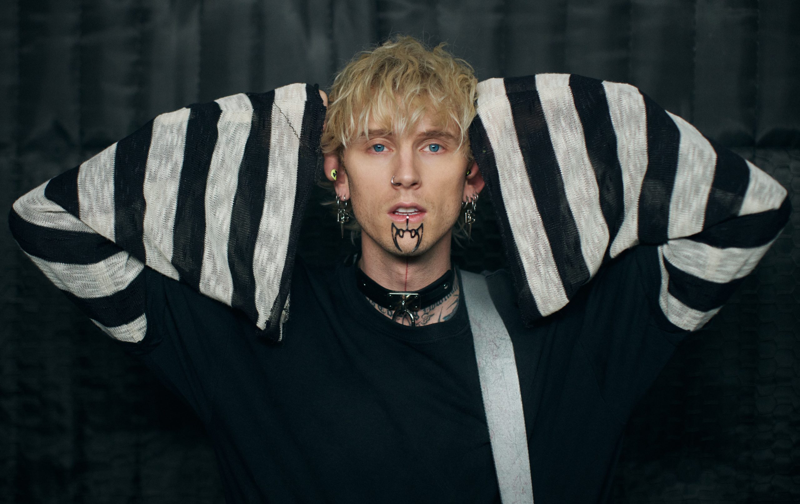 Machine Gun Kelly Wants to Be Link in the 'Zelda' Movie So Badly